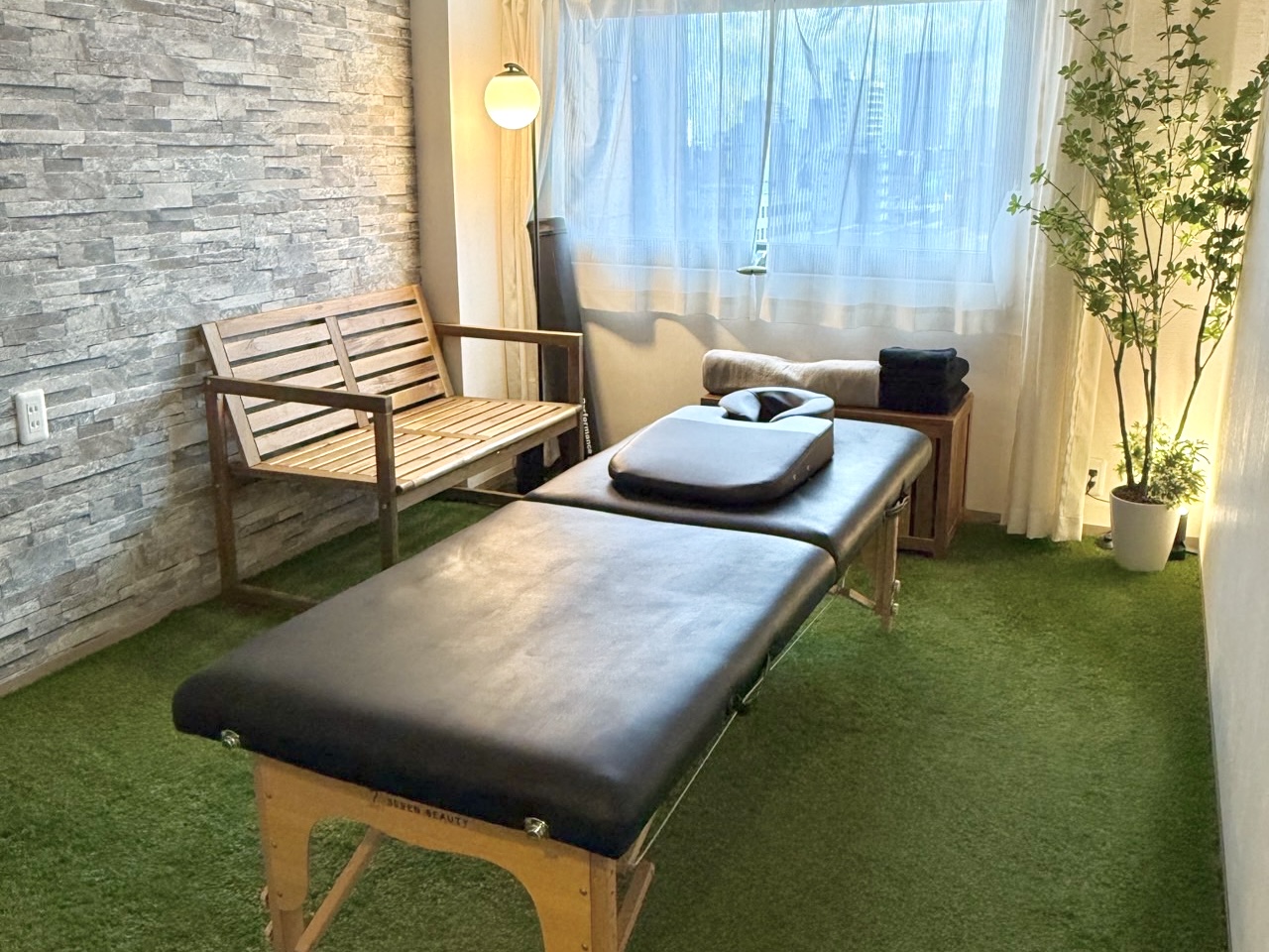 Human Stretch treatment room